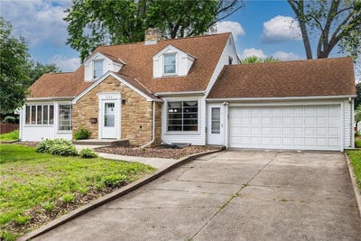/international/us/1029-15th-avenue-n-south-saint-paul-mn-110100047628/