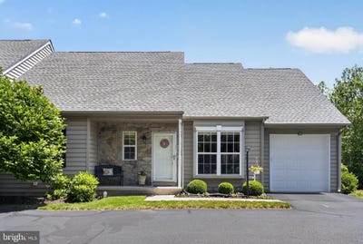 /international/us/950-freedom-court-lansdale-pa-110108744511/
