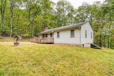 /international/us/60-flicker-trail-wurtsboro-ny-110094925993/