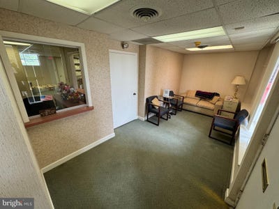 /international/us/105-pine-bluff-road-salisbury-md-110101527567/