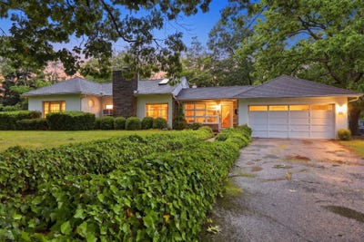 /international/us/1917-west-ave-linwood-nj-110108681392/