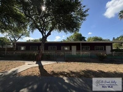 /international/us/1655-w-madison-st-brownsville-tx-110110279389/