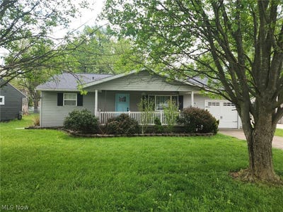 /international/us/744-baker-avenue-nw-new-philadelphia-oh-110107713310/
