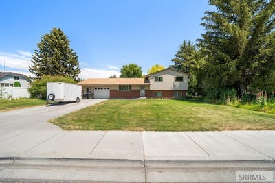 /international/us/226-w-center-street-firth-id-110101040284/