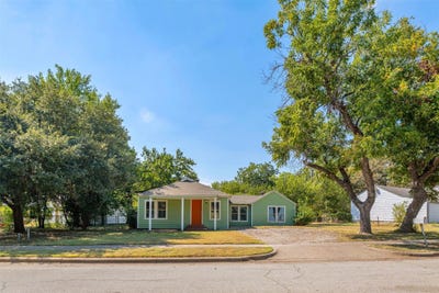 /international/us/102-san-saba-avenue-benbrook-tx-110108976898/