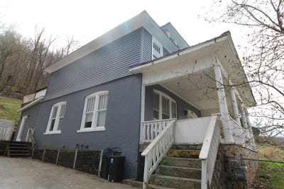 /international/us/98-herman-st-hinton-wv-110106718347/