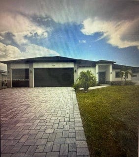 /international/us/409-western-ave-s-lehigh-acres-fl-110107394688/