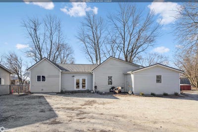 /international/us/300-n-brazelton-st-mount-pleasant-ia-110105973533/