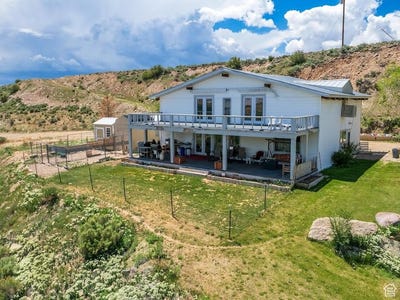 /international/us/8796-s-river-rd-duchesne-ut-110101908534/