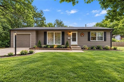 /international/us/8427-jame-a-reed-road-raytown-mo-110120711523/