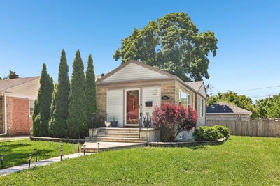 /international/us/2104-portsmouth-avenue-westchester-il-110108340471/