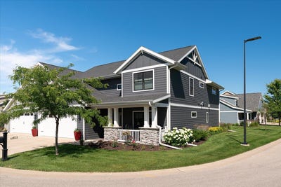 /international/us/329-river-pt-la-crosse-wi-110109010028/