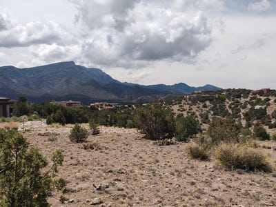 /international/us/sunrise-drive-placitas-nm-110107751774/