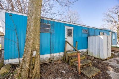 /international/us/8312-oh-366-russells-point-oh-110106817253/