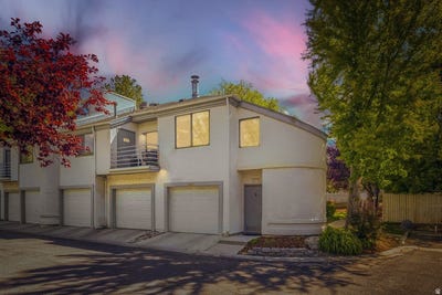 /international/us/4691-s-montego-pl-millcreek-ut-110108189931/