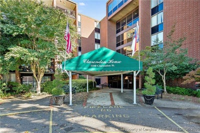 /international/us/1100-clarendon-street-unit-303-fayetteville-nc-110100802974/