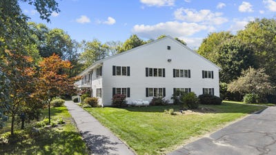 /international/us/72-smith-street-augusta-me-110110351554/