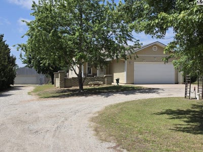 /international/us/1215-n-mayfield-rd-hutchinson-ks-110107654155/