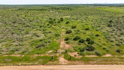 /international/us/tbd-wolf-hunt-road-quanah-tx-110101436749/?lang=en