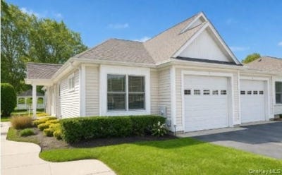 /international/us/5-white-oak-court-coram-ny-110107057887/