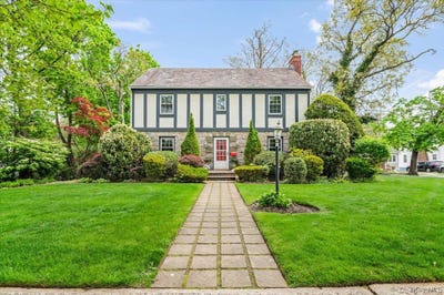 /international/us/2069-windsor-road-north-baldwin-ny-110107910163/