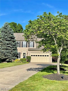 /international/us/887-willow-creek-drive-fairlawn-oh-110108616340/