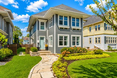 /international/us/4445-n-frederick-ave-shorewood-wi-110107507688/