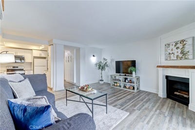 /international/us/4570-cove-dr-carlsbad-ca-110107402026/