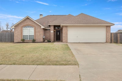 /international/us/209-mourning-dove-lane-krum-tx-110108166100/