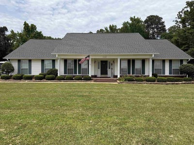 /international/us/1113-w-holland-white-hall-ar-110108295992/