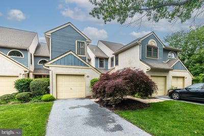 /international/us/230-yorkminster-road-west-chester-pa-110108414197/