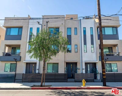 /international/us/10814-hortense-st-los-angeles-ca-110110223353/