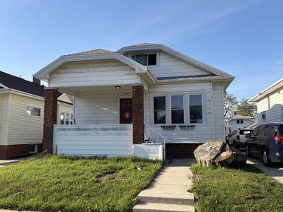 /international/us/2910-olive-st-racine-wi-110107662865/