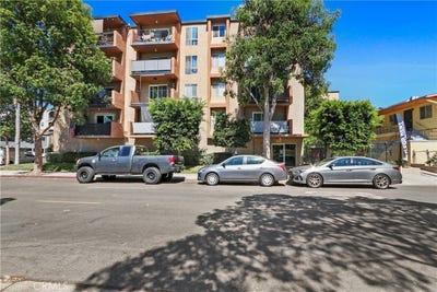 /international/us/460-golden-long-beach-ca-110109499749/