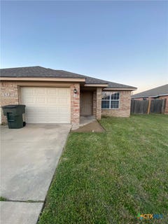 /international/us/103-castellon-court-killeen-tx-110107342946/