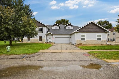 /international/us/4535-westchester-drive-ne-cedar-rapids-ia-110120104144/