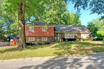 /international/us/1001-bird-avenue-harrisonville-mo-110096978358/