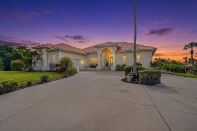 /international/us/102-brenda-lane-nokomis-fl-110110328985/