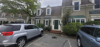 /international/us/1645-falmouth-road-centerville-ma-110108194620/