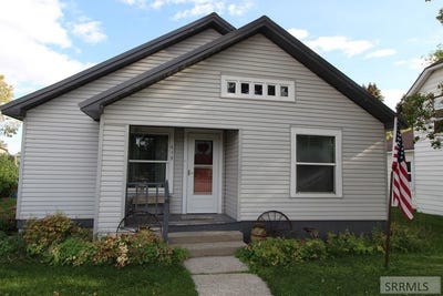 /international/us/419-w-grand-avenue-arco-id-110103399050/