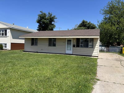 /international/us/1213-n-arbogast-street-griffith-in-110108425969/