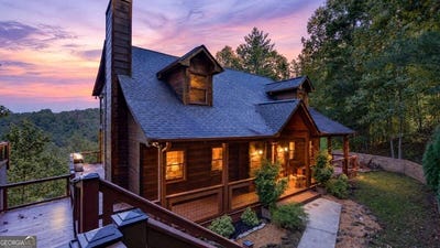 /international/us/800-mango-lane-ellijay-ga-110120455850/