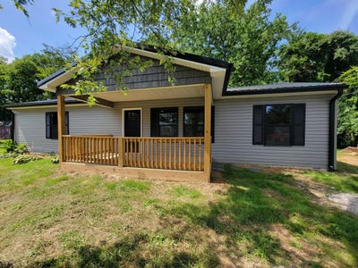 /international/us/635-n-sherry-drive-rossville-ga-110100380186/