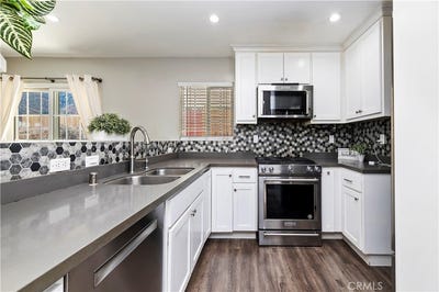 /international/us/17525-bodkin-lake-elsinore-ca-110104941007/