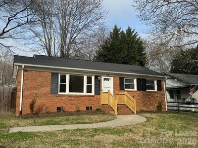 /international/us/439-sadie-drive-matthews-nc-110107823557/