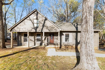 /international/us/2124-marquesas-avenue-tega-cay-sc-110098430420/
