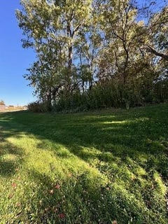/international/us/525-horizon-street-highland-wi-110103229359/