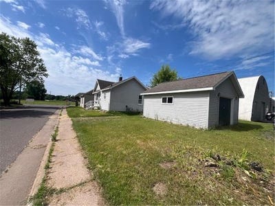 /international/us/205-riverside-boulevard-amery-wi-110100780395/?lang=zh-tw