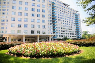 /international/us/10500-rockville-pike-1120-north-bethesda-md-110108110468/