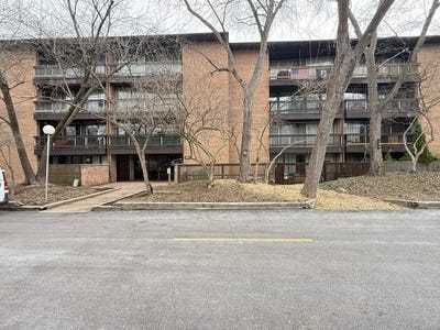 /international/us/5500-hillcrest-lane-lisle-il-110108424384/